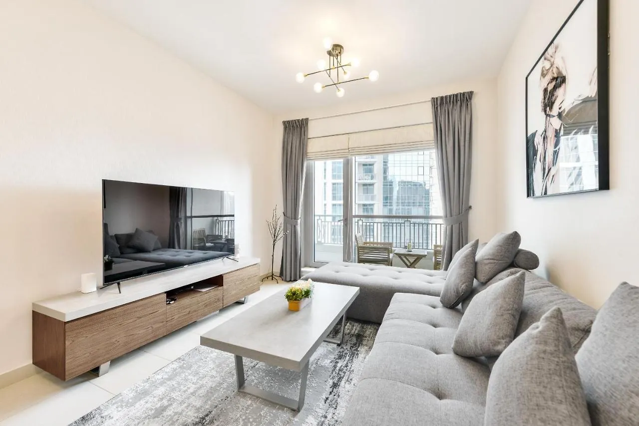 Super Deal! - 1Br Downtown Blvd Near Burj Khalifa & Mall Dubai