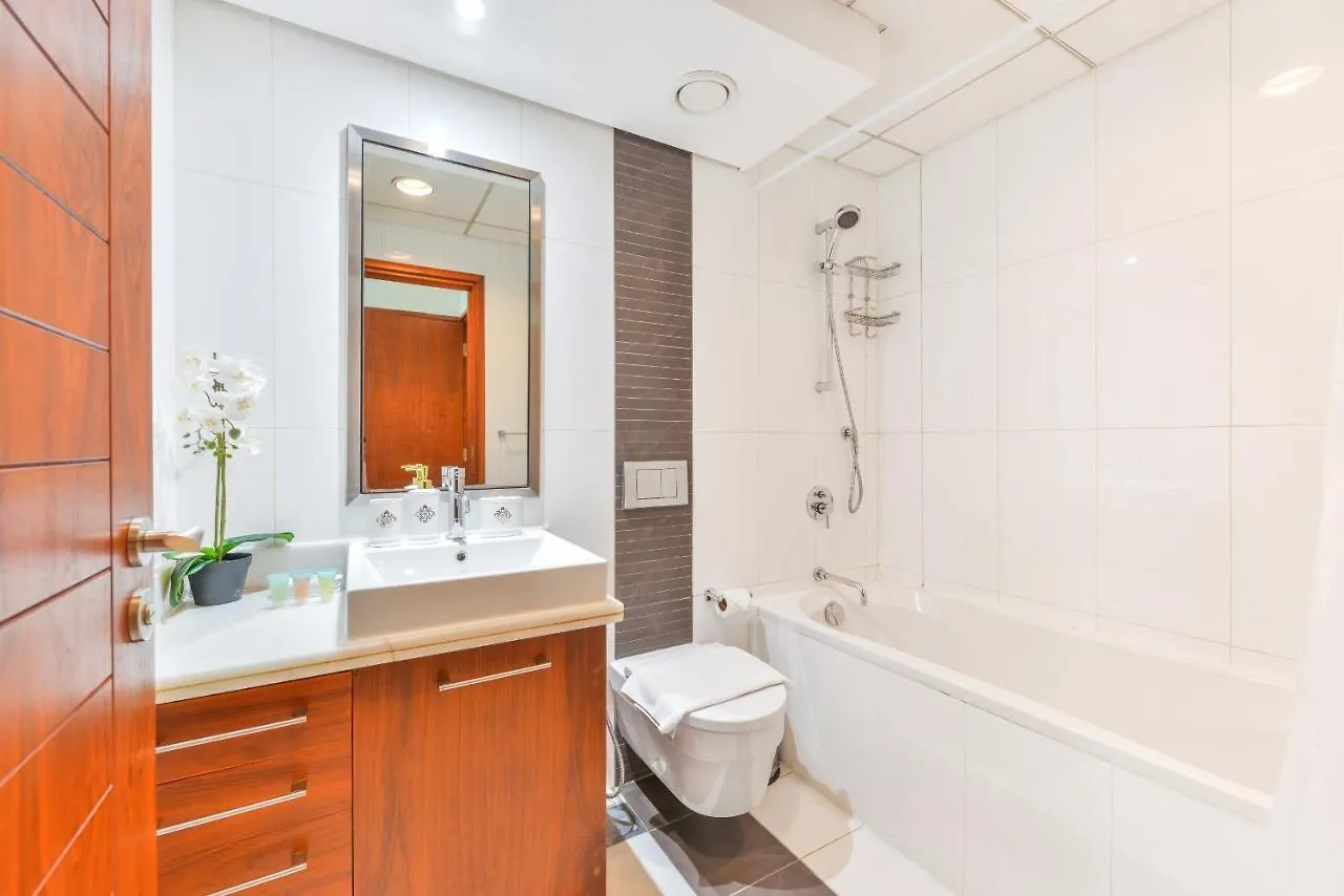 דירה דובאי Super Deal! - 1Br Downtown Blvd Near Burj Khalifa & Mall